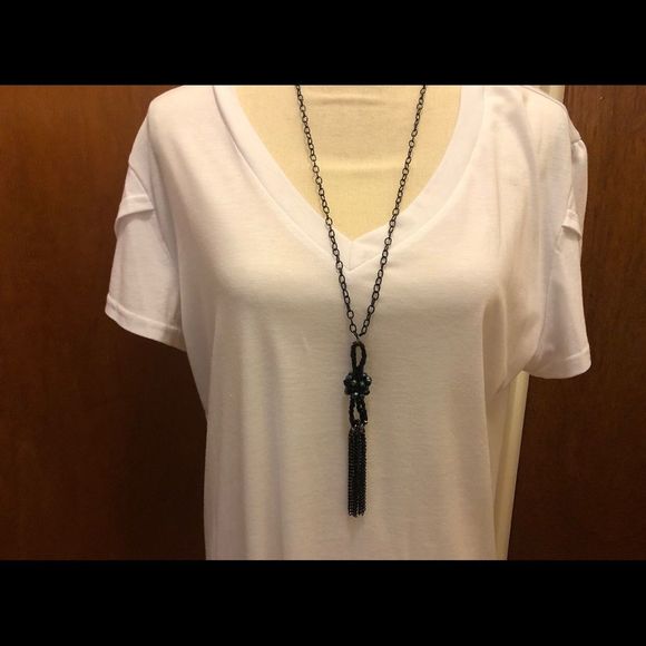 black chain with dark blue faceted beads and black tassel - Picture 1 of 7